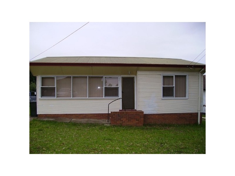 13 NOAKES PARADE, Lalor Park NSW 2147