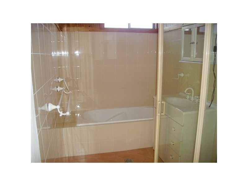 10 FORREST ROAD, Lalor Park NSW 2147