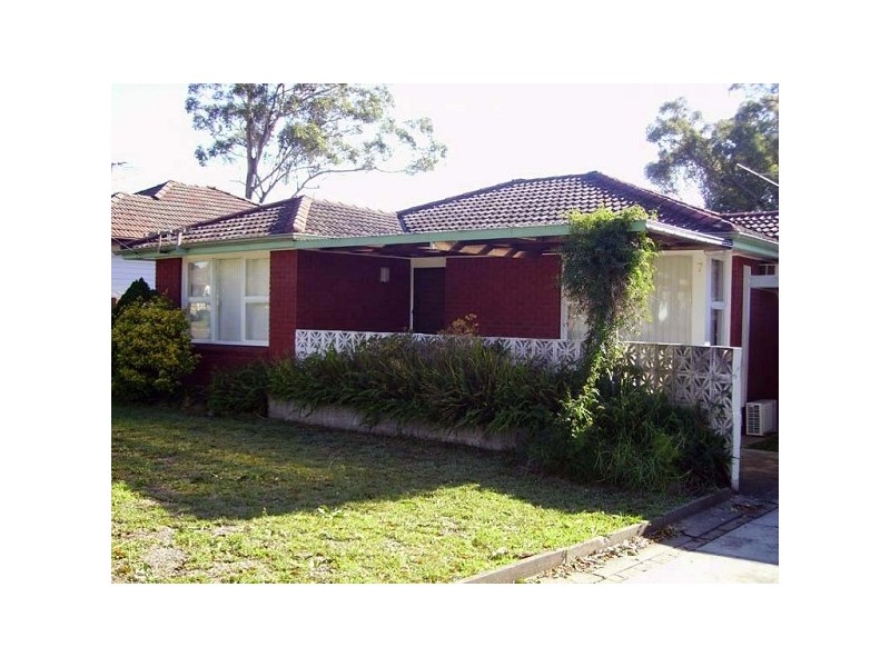 7 TARA ROAD, Blacktown NSW 2148