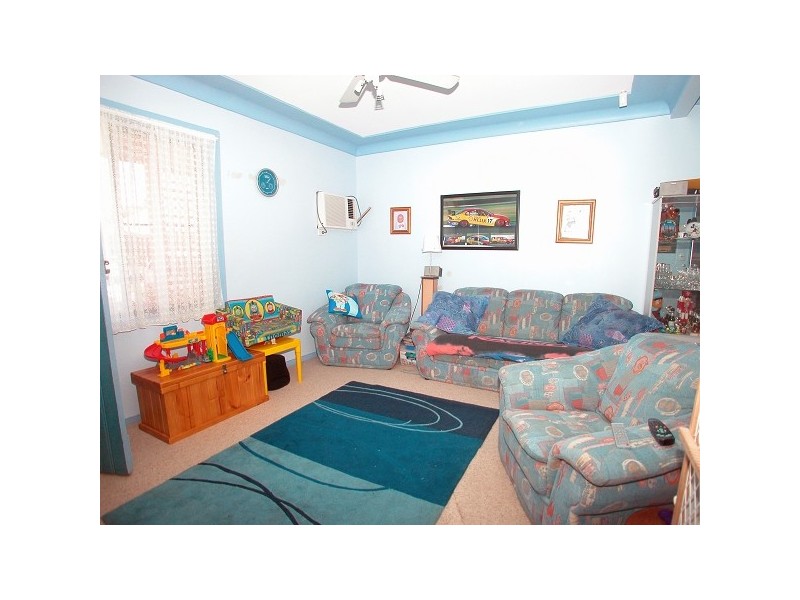 7 Lawson Street, Lalor Park NSW 2147