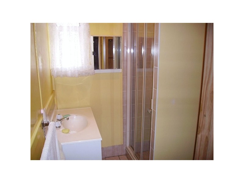 46 FOURTH AVENUE, Seven Hills NSW 2147