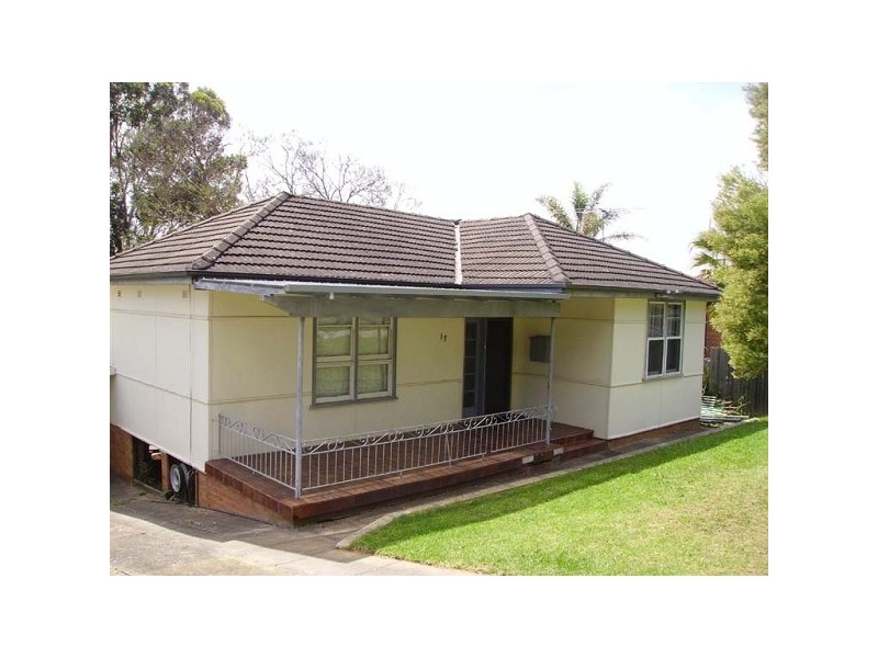 17 CHRISTINE CRESCENT, Lalor Park NSW 2147