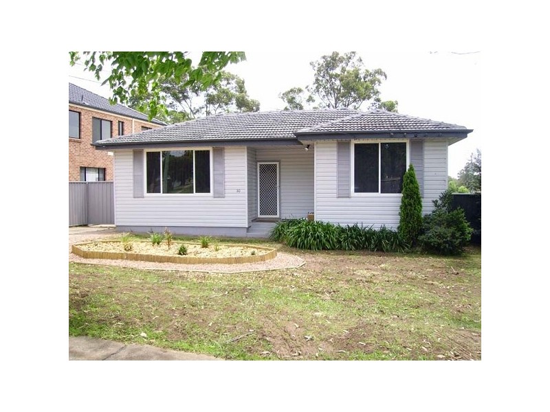30 VENN AVENUE, Lalor Park NSW 2147