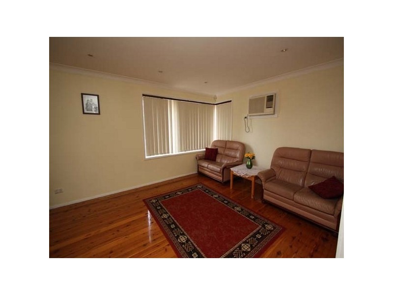 84 Pretoria Road, Seven Hills NSW 2147