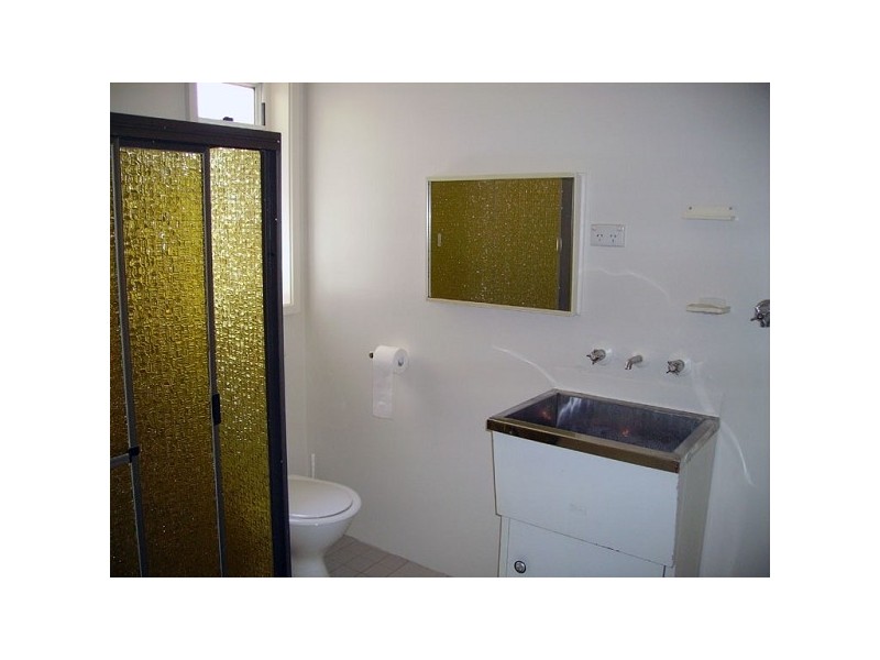 8b OLDFIELD ROAD, Seven Hills NSW 2147