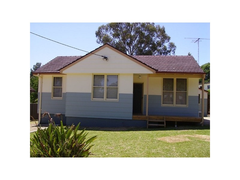 8A OLDFIELD ROAD, Seven Hills NSW 2147