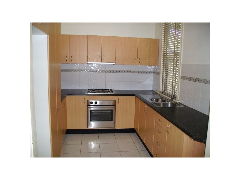 8A OLDFIELD ROAD, Seven Hills NSW 2147