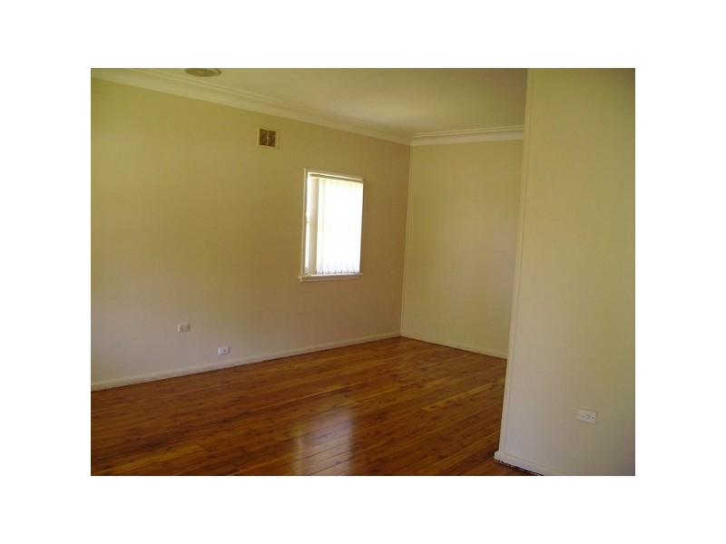 1 STUTT STREET, Kings Park NSW 2148