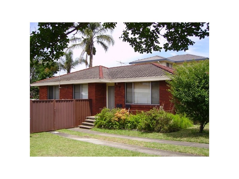 34 MICHIGAN ROAD, Seven Hills NSW 2147