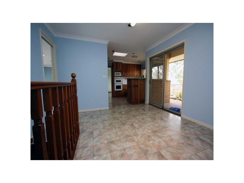 16 Topaz Crescent, Seven Hills NSW 2147