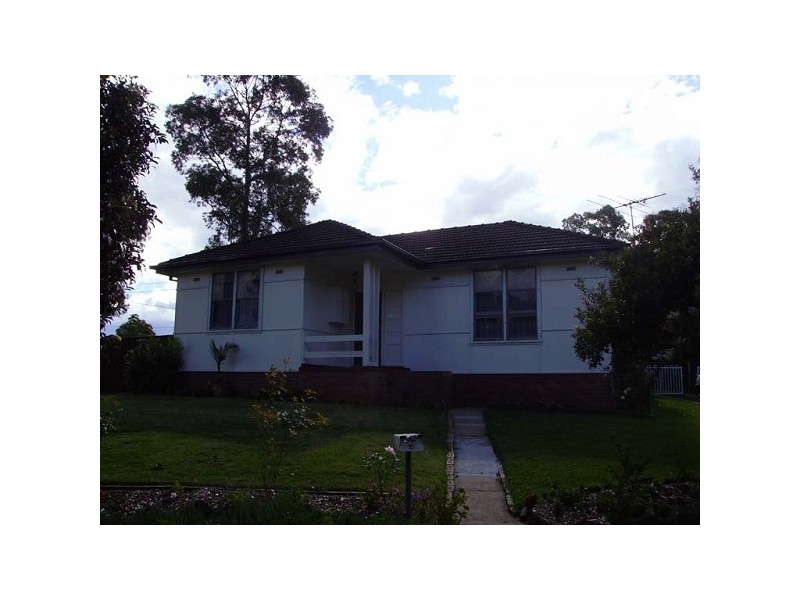 6 Dulcie Street, Seven Hills NSW 2147