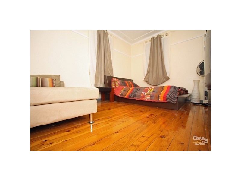 8 Mamie Avenue, Seven Hills NSW 2147