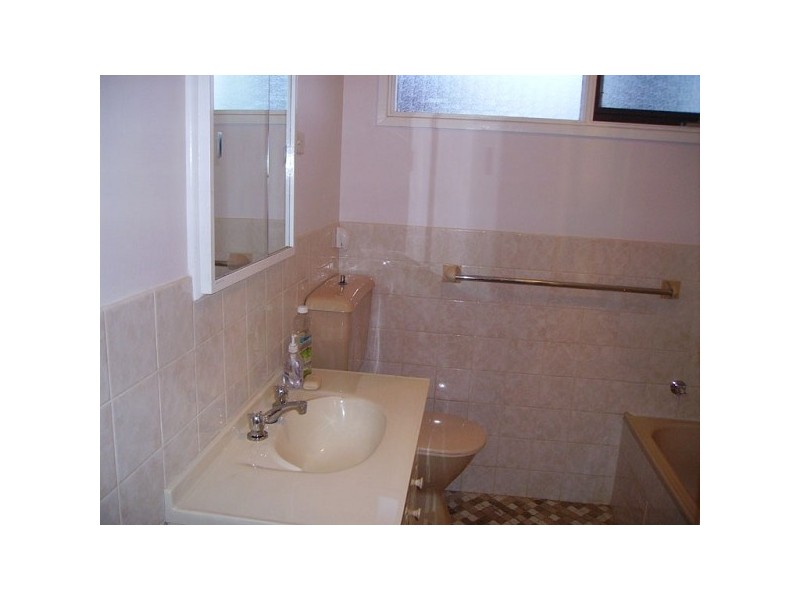 42 Monaro Street, Seven Hills NSW 2147