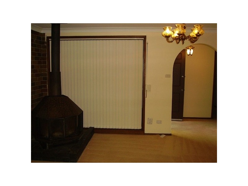 19 Winnipeg Street, Seven Hills NSW 2147