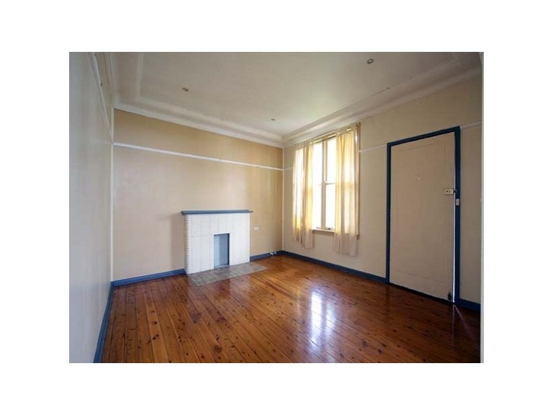 8 Mamie Avenue, Seven Hills NSW 2147