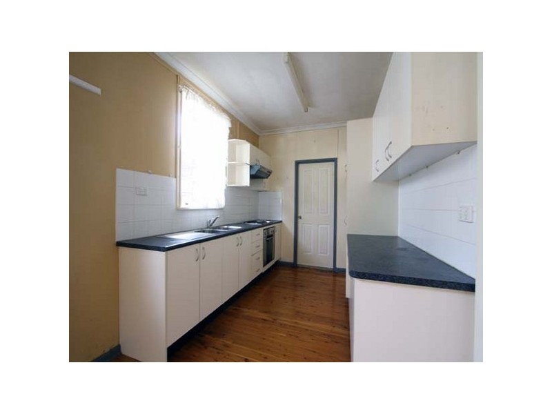 8 Mamie Avenue, Seven Hills NSW 2147