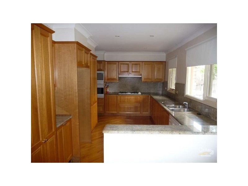 292 Old Windsor Road, Old Toongabbie NSW 2146