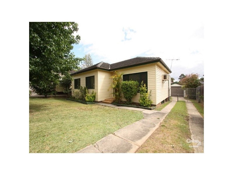 25 Orlando Crescent, Seven Hills NSW 2147