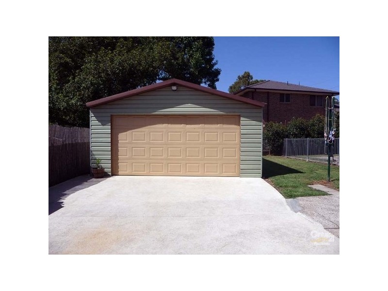 4 Thames Place, Seven Hills NSW 2147