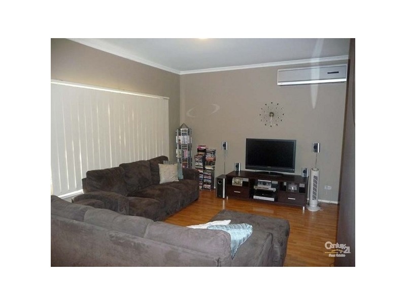114 Solander Road, Kings Langley NSW 2147