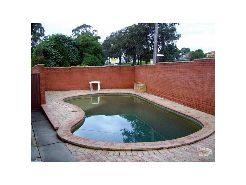 84 Pretoria Road, Seven Hills NSW 2147