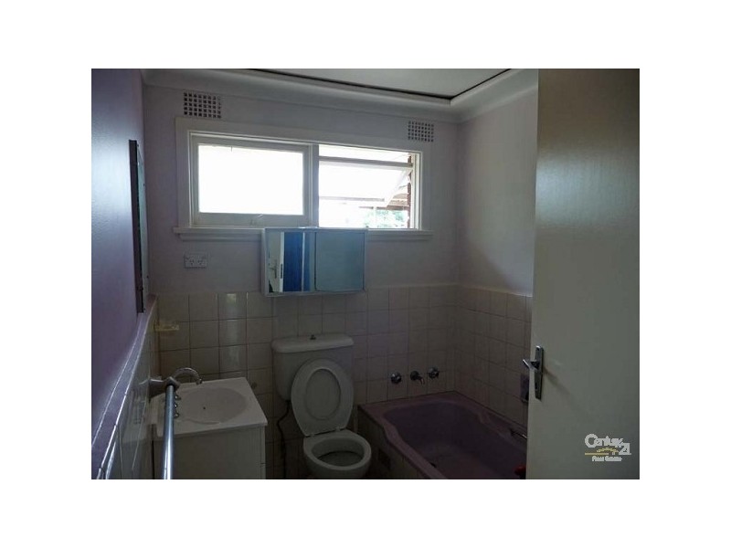 66 Bogalara Road, Old Toongabbie NSW 2146