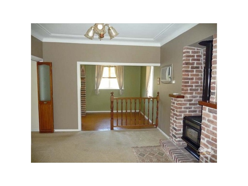 22 Charlton Road, Lalor Park NSW 2147