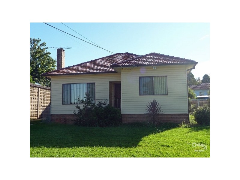 8 Morris Street, Seven Hills NSW 2147