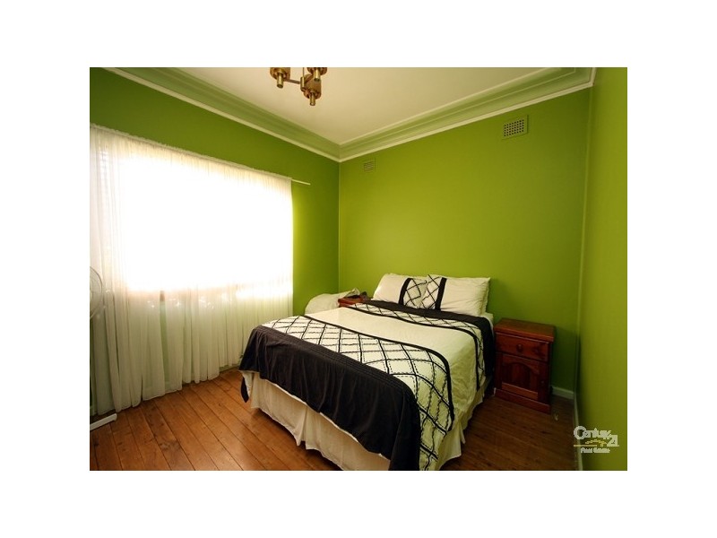 38 GRANTHAM ROAD, Seven Hills NSW 2147