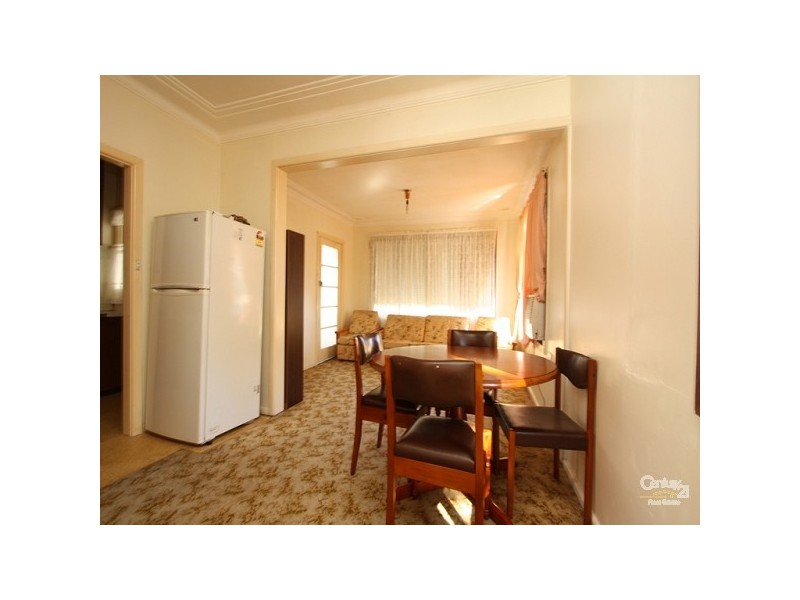 38 GRANTHAM ROAD, Seven Hills NSW 2147