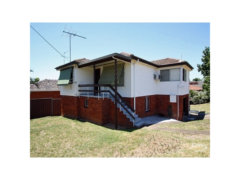 2 DALRAY STREET, Lalor Park NSW 2147