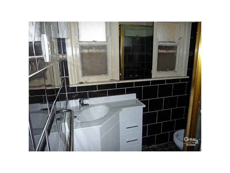 2 KAREELA STREET, Doonside NSW 2767