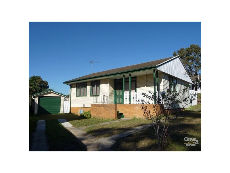 2 DUMBLE STREET, Seven Hills NSW 2147