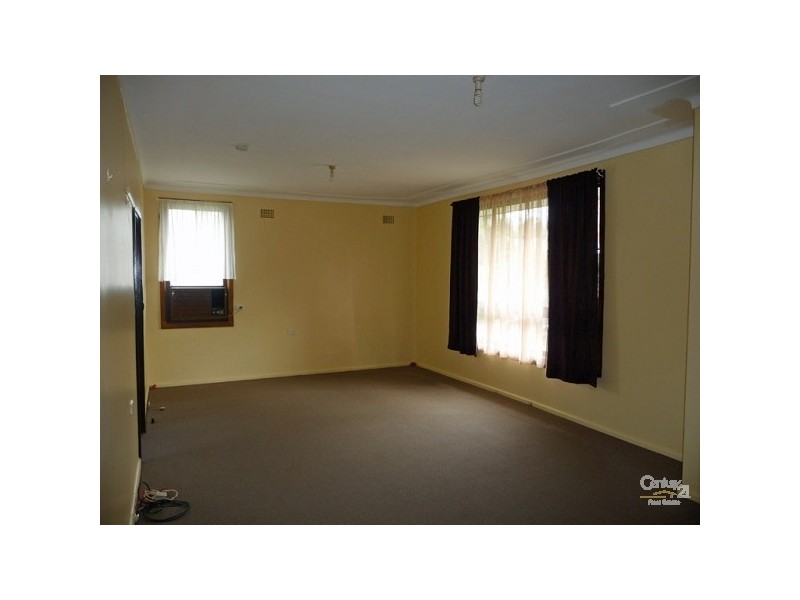 7 TERRY AVENUE, Seven Hills NSW 2147