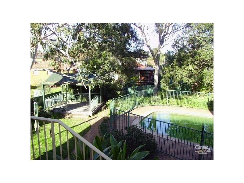 16 TOPAZ CRESCENT, Seven Hills NSW 2147