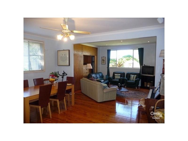 18 BARBARA BLVD, Seven Hills NSW 2147