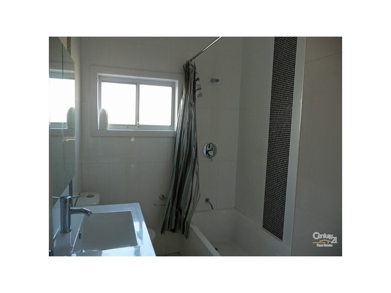 20 JUNE STREET, Seven Hills NSW 2147