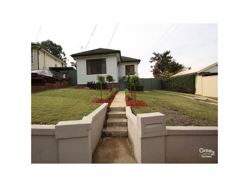 25 FUNDA CRESCENT, Lalor Park NSW 2147