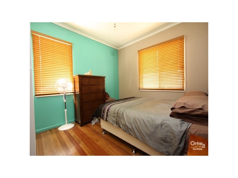 25 FUNDA CRESCENT, Lalor Park NSW 2147