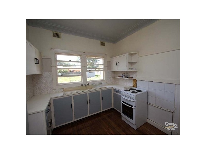 38 BARANGAROO ROAD, Toongabbie NSW 2146