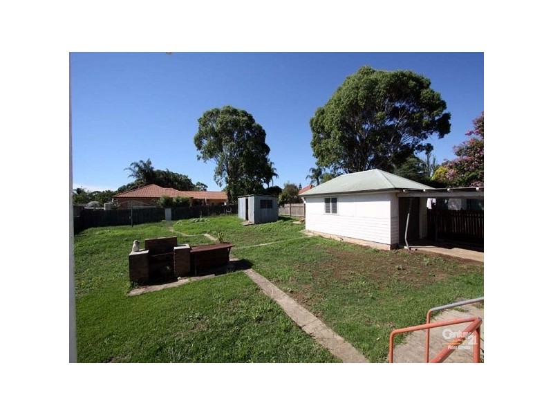 38 BARANGAROO ROAD, Toongabbie NSW 2146