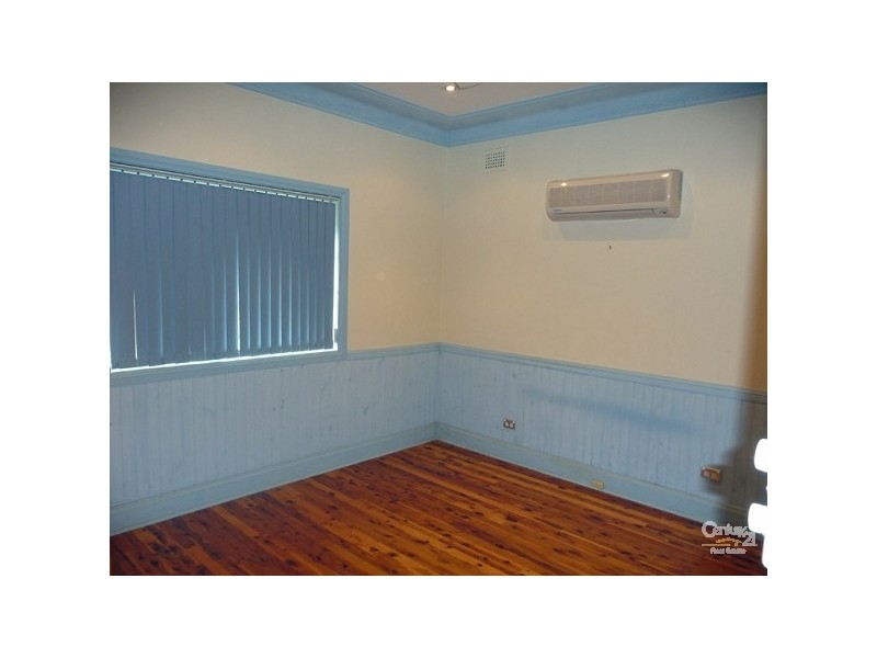 4 MYOORA STREET, Seven Hills NSW 2147