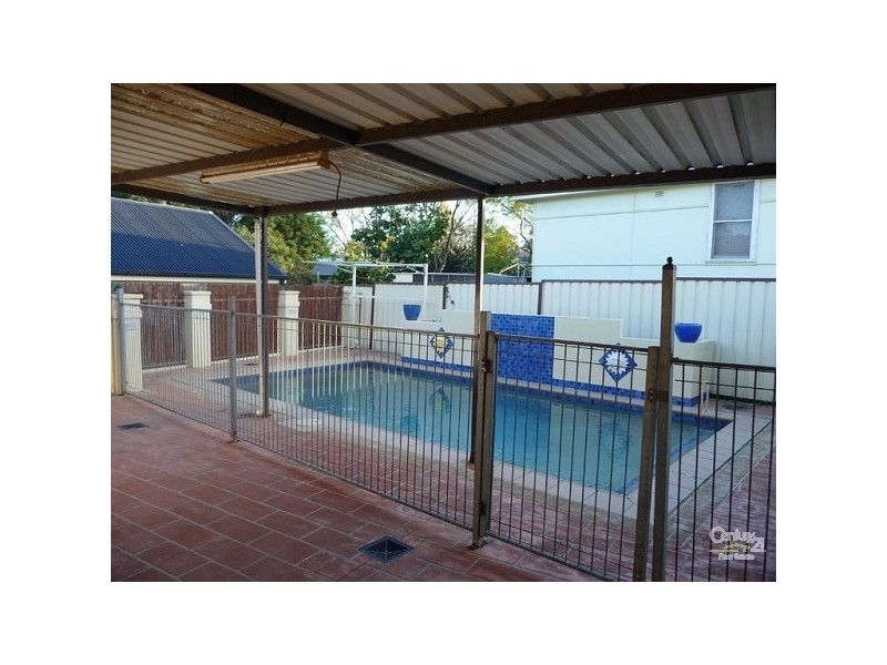 10 Moffatt Drive, Lalor Park NSW 2147