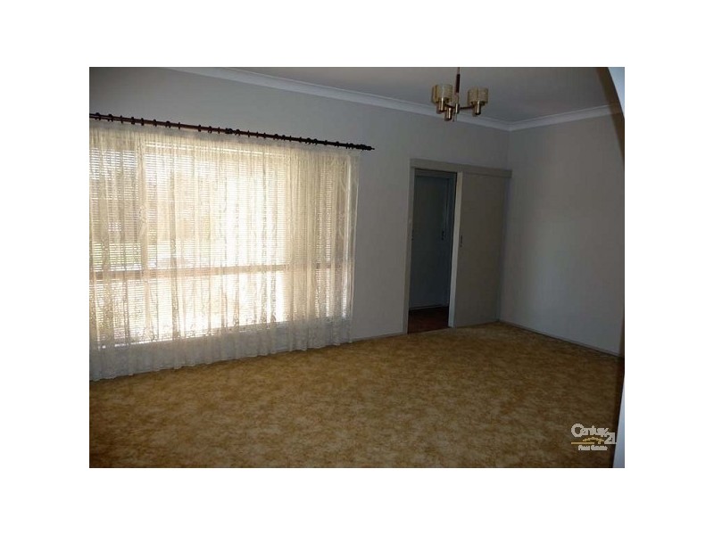 60 PRETORIA ROAD, Seven Hills NSW 2147