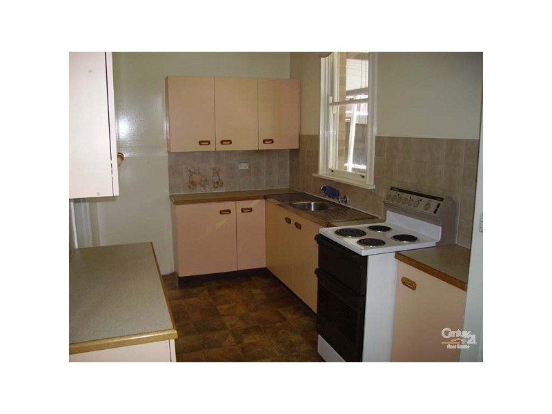 4 JEANETTE STREET, Seven Hills NSW 2147