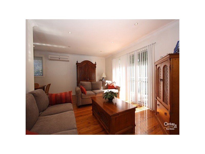 16 NATTAI STREET, Seven Hills NSW 2147