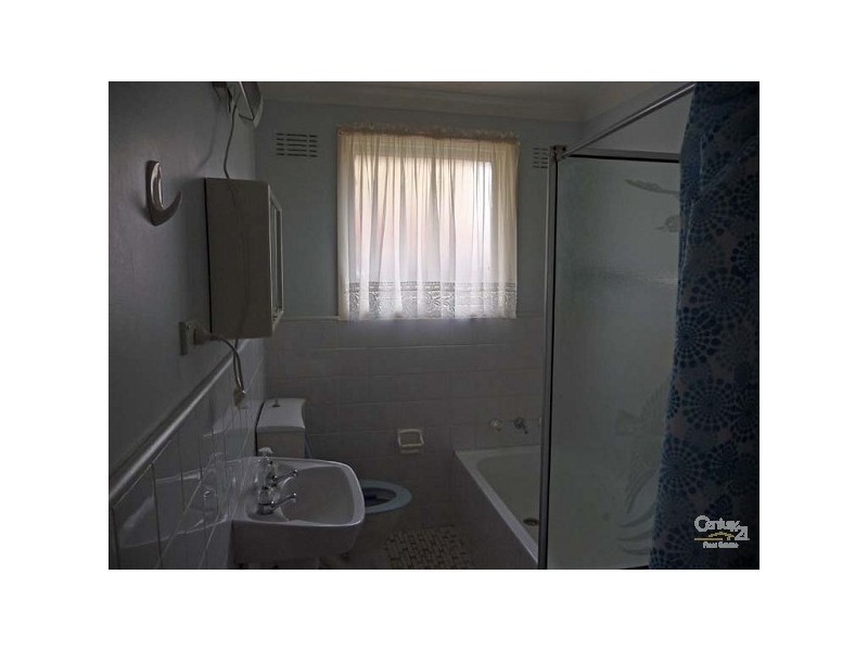 15 LAWRENCE STREET, Seven Hills NSW 2147