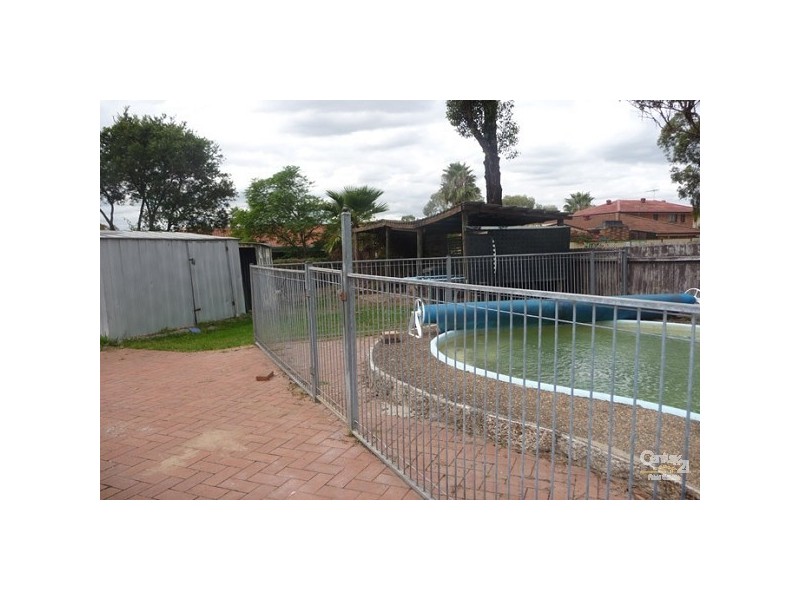 6 Crystal Place, Doonside NSW 2767