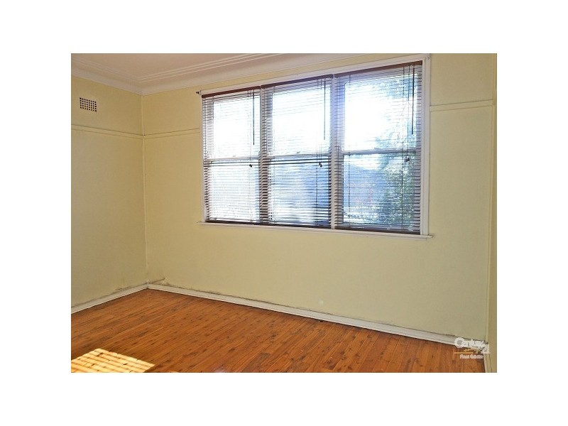 142 Lucas Road, Seven Hills NSW 2147