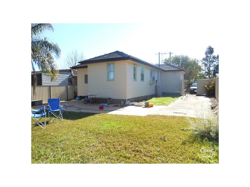 142 Lucas Road, Seven Hills NSW 2147